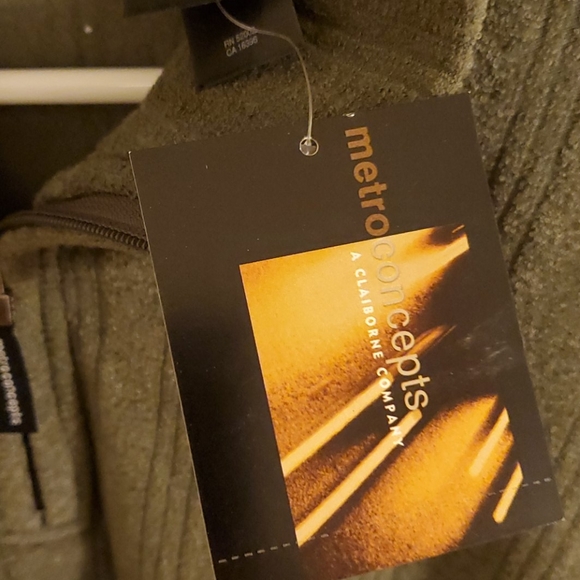 NWT Metro Concepts Pullover XXL - Picture 3 of 6